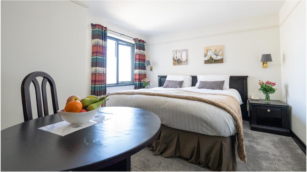 Marine Court Hotel Бангор Экстерьер фото