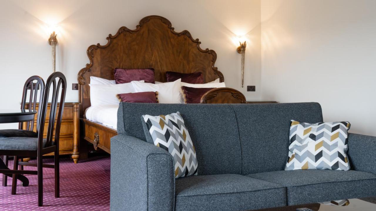 Marine Court Hotel Бангор Экстерьер фото